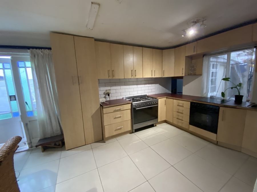 3 Bedroom Property for Sale in Pelican Park Western Cape